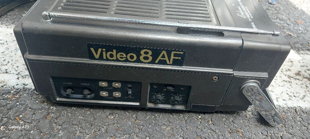 Mini TV - Radio - Casetă BROKSONIC