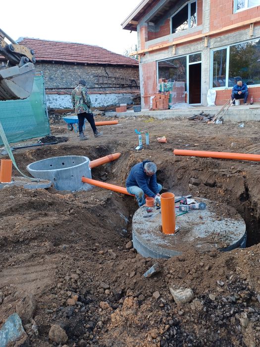 Септични ями и всякакви ВиК шахти.Доставки и монтаж