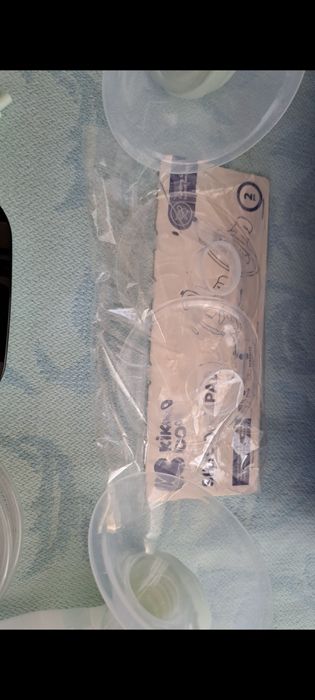 Двойна електрическа помпа за кърма Kikka Boo с LED дисплей Elia