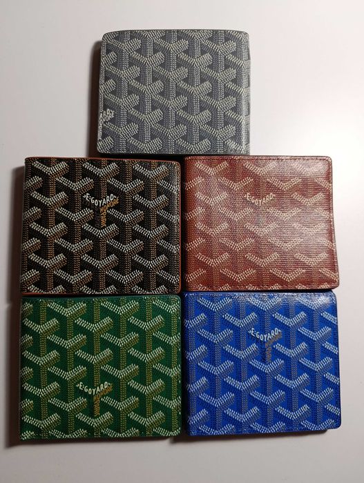 Подарьк за Коледа! Портмане Goyard