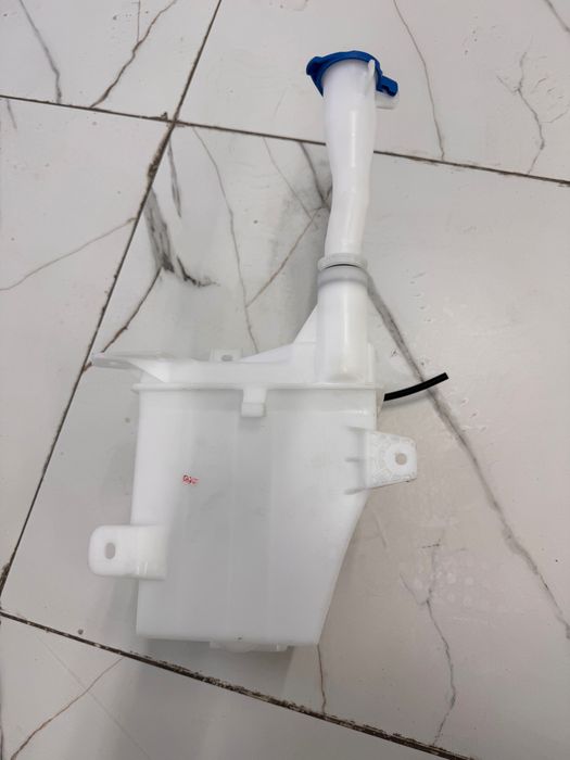 Бачок омывателя Geely Coolray