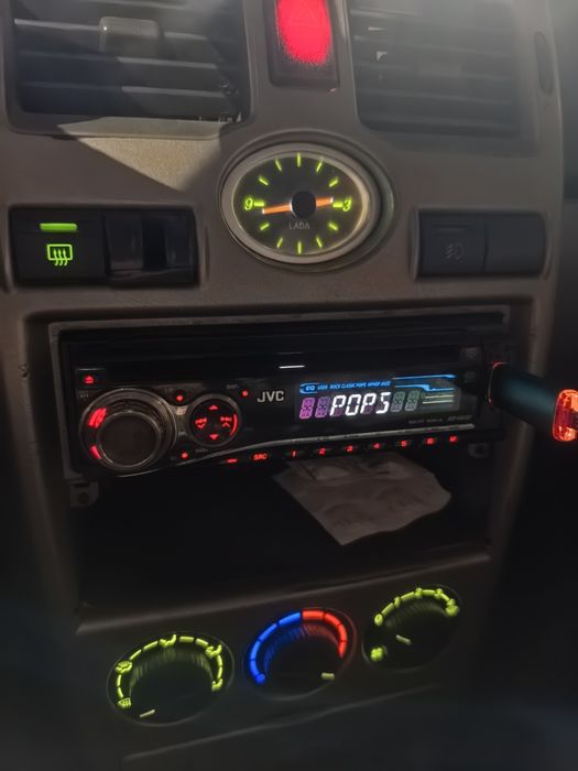 Магнитола JVC kd g632