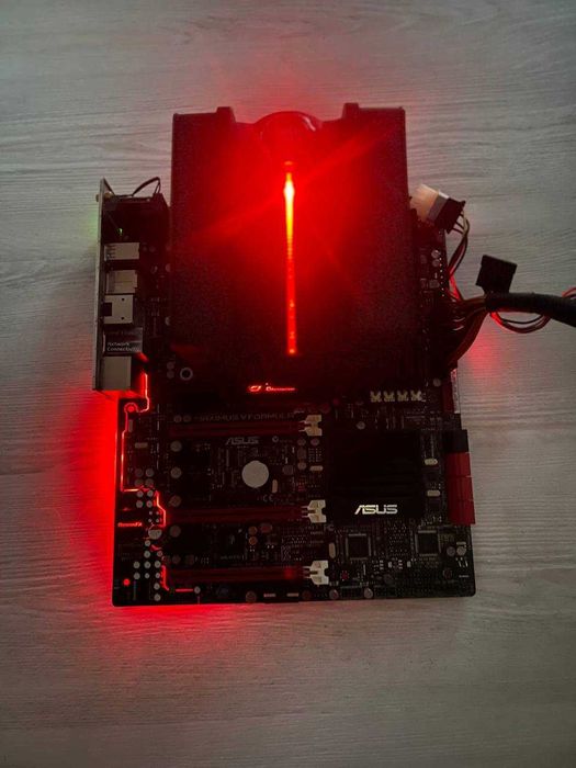 Комплект Asus Z77 Maximus + i7-3770K + 16GB DDR3