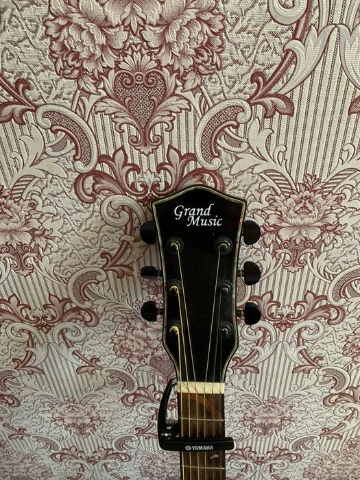 Akustik Gitara (yangi)