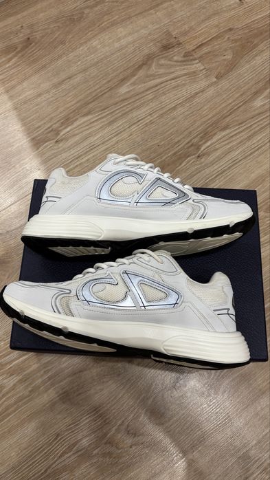 Dior b30 white.