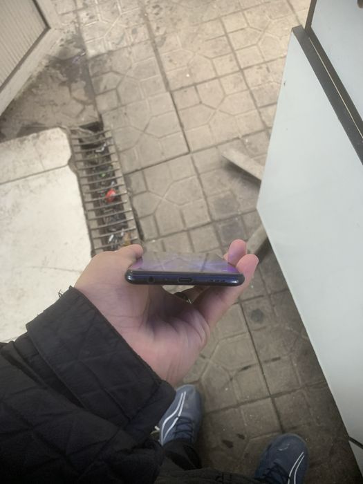 oppo reno 5 lite sotiladi