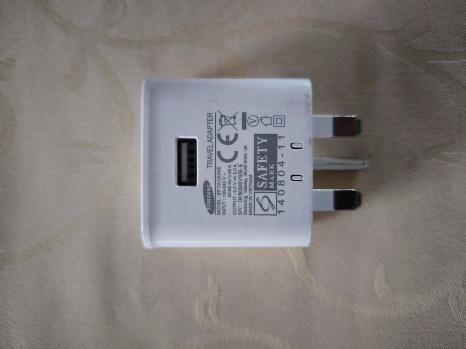 Pachet 3 Încărcătoare Originale Samsung & SilverCrest (Ștecher UK)