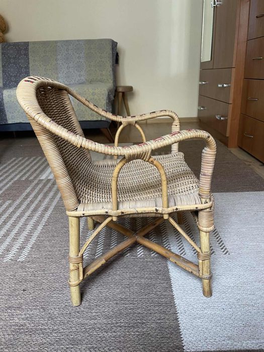 Детско ратаново столче