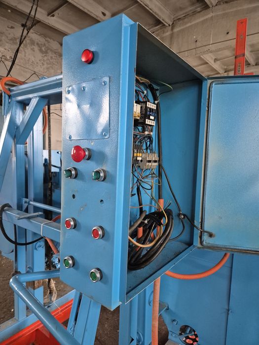 Пилорама для древесины.