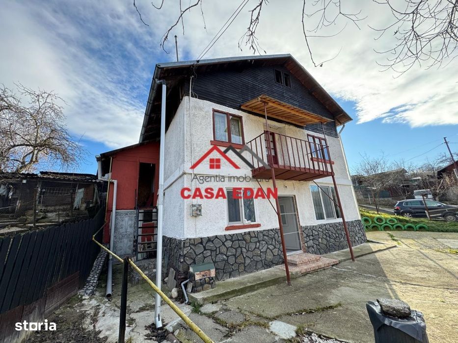 Casa in Poiana Campina--69.000e