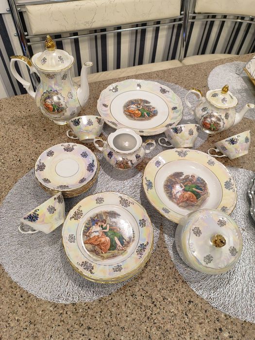 Продам сервиз Мадонна ГДР