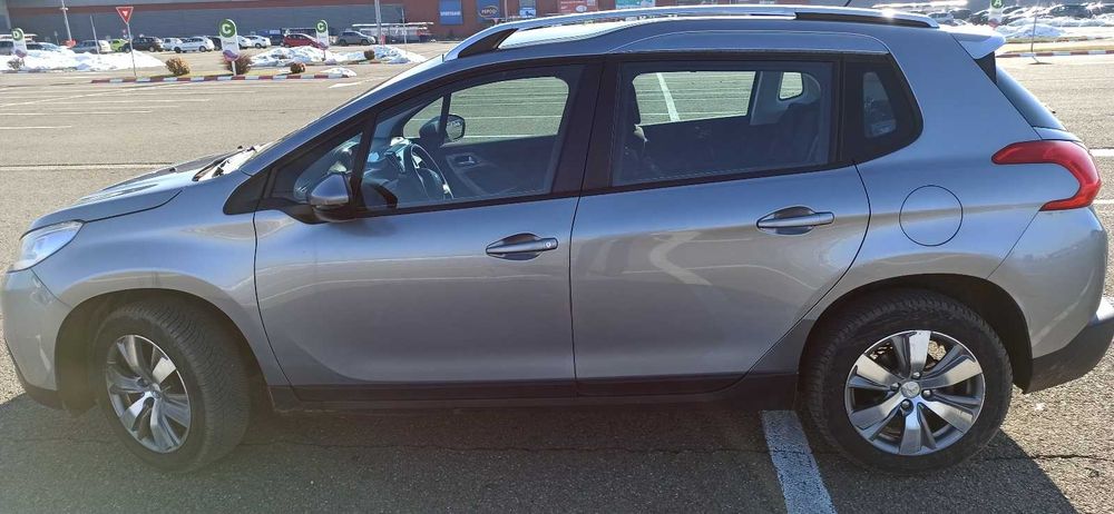 Peugeot 2008 1.2 benzina