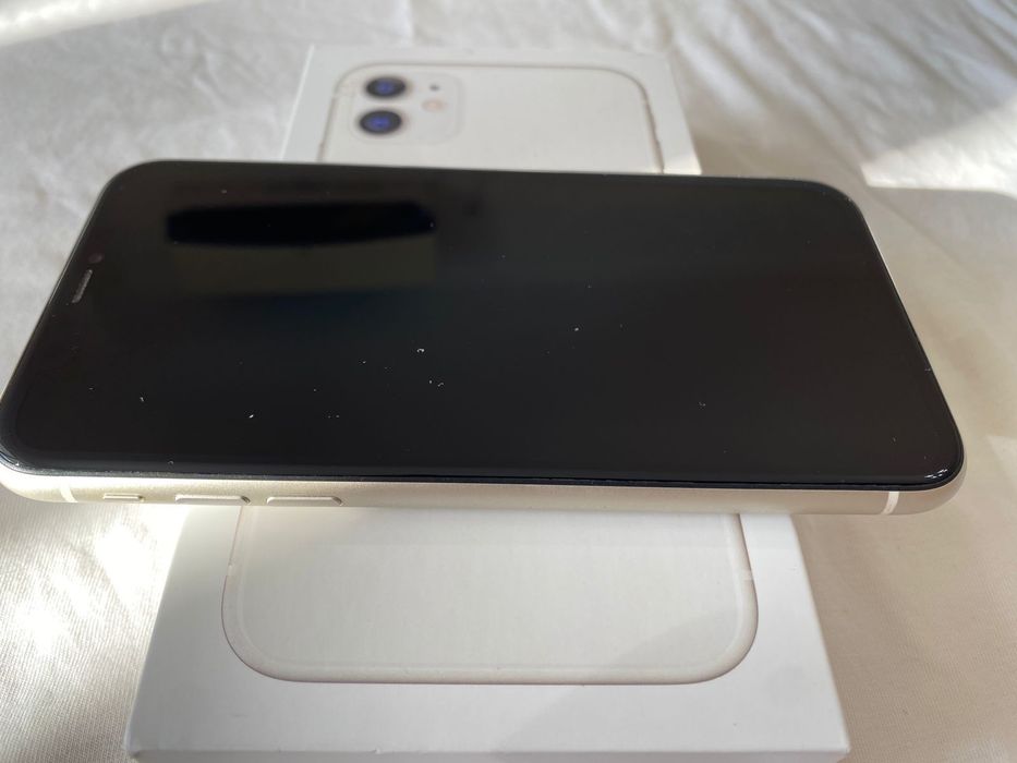 Айфон 11 продается