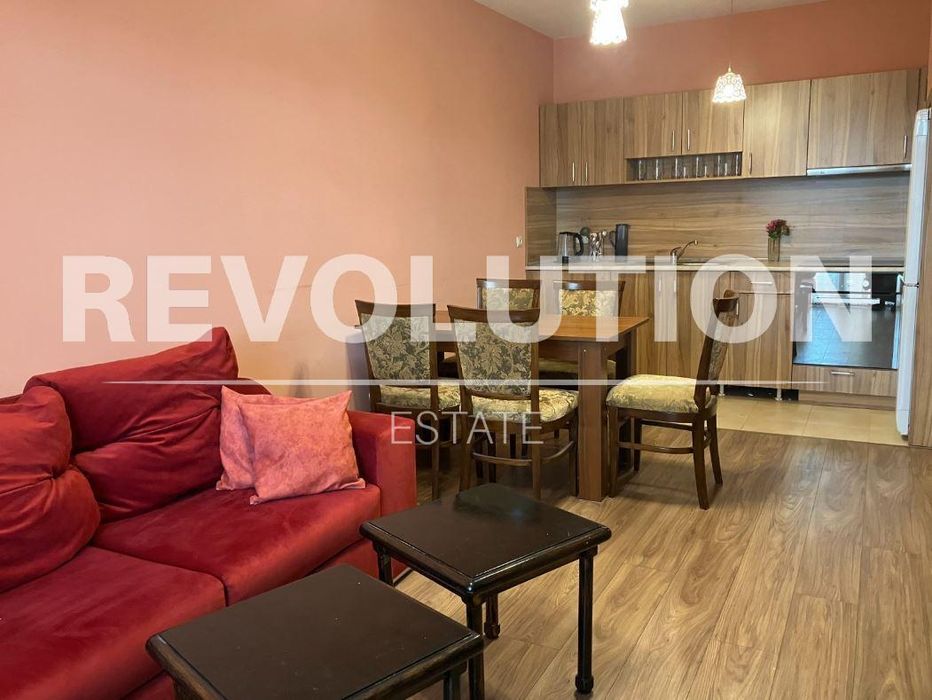 Дава се под наем Двустаен апартамент в Варна, Базар Левски - 55 кв.м за 500 € - Снимка #1