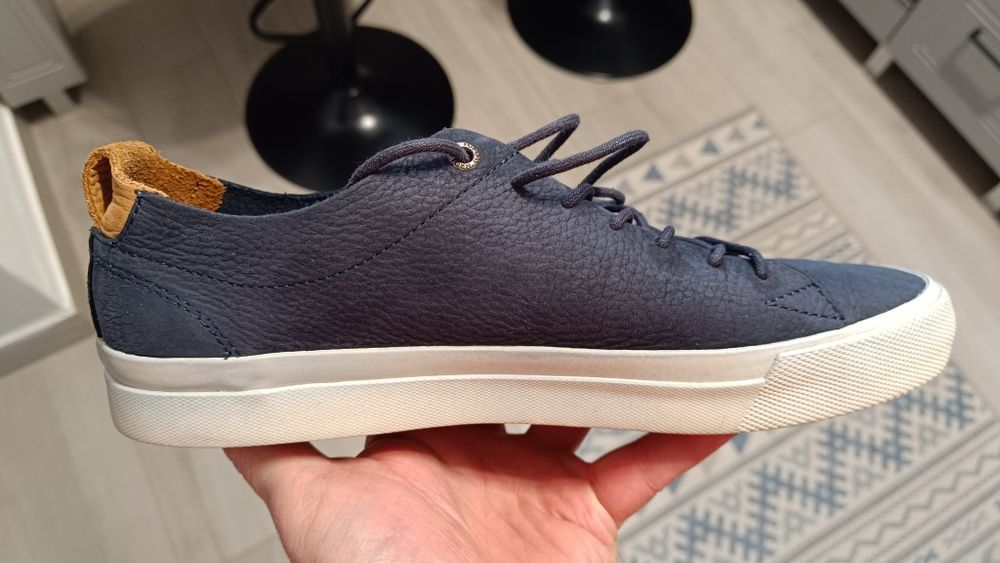 Adidas Tommy Hilfiger piele 43 că noi preț 100 ron