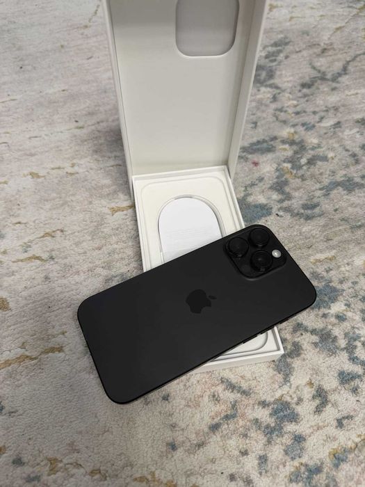 Iphone 16 PRO MAX 1TB Black Titanium