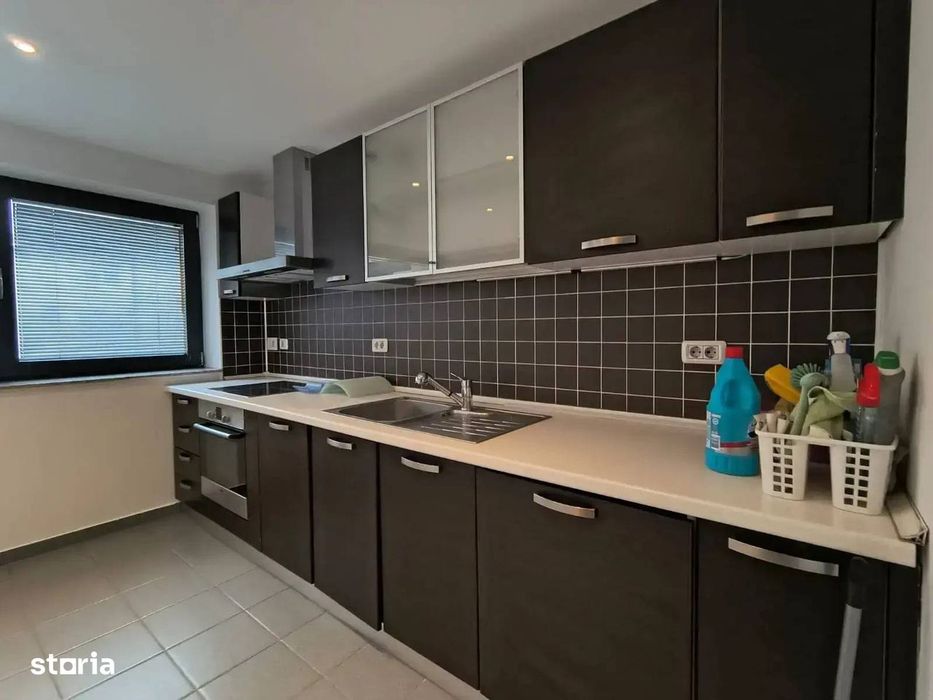 Apartament elegant cu 4 camere | Etaj 1