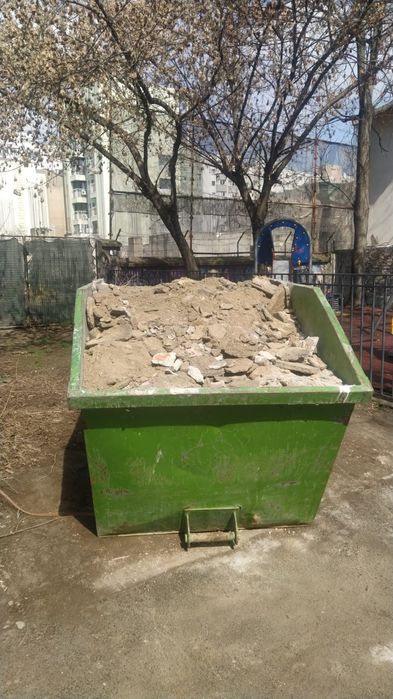 Container moloz, inchiriere / transpot, bena deseuri