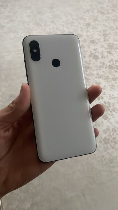 Обмен xiaomi mi 8