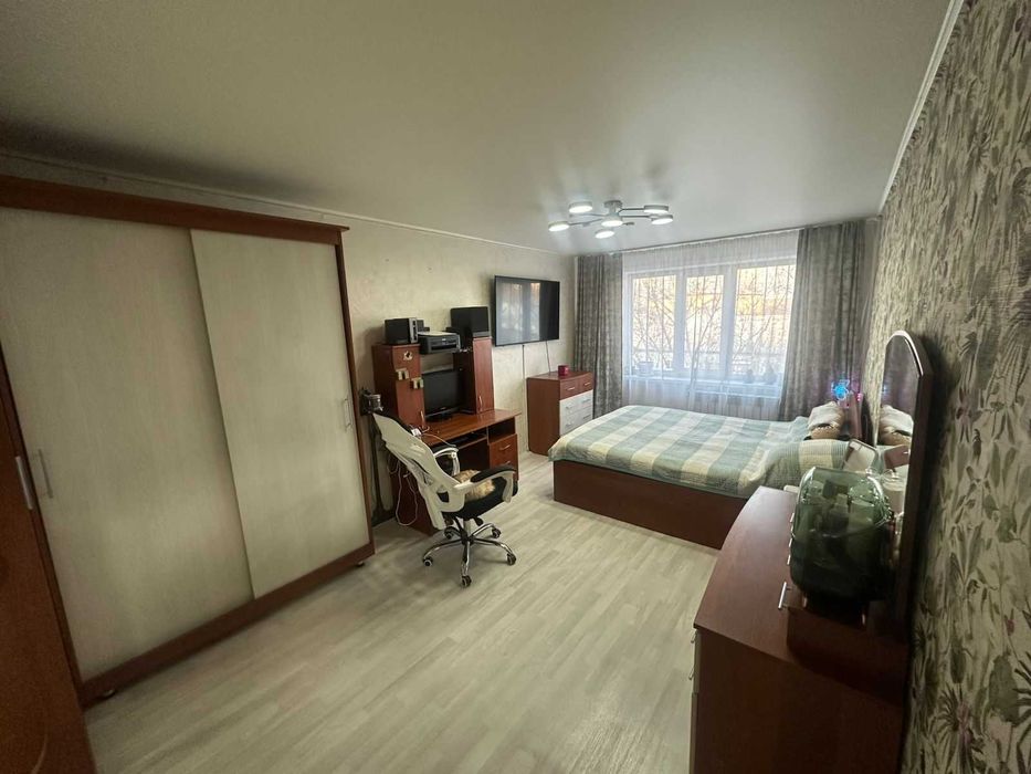 2 комн квартира р-он БЖ