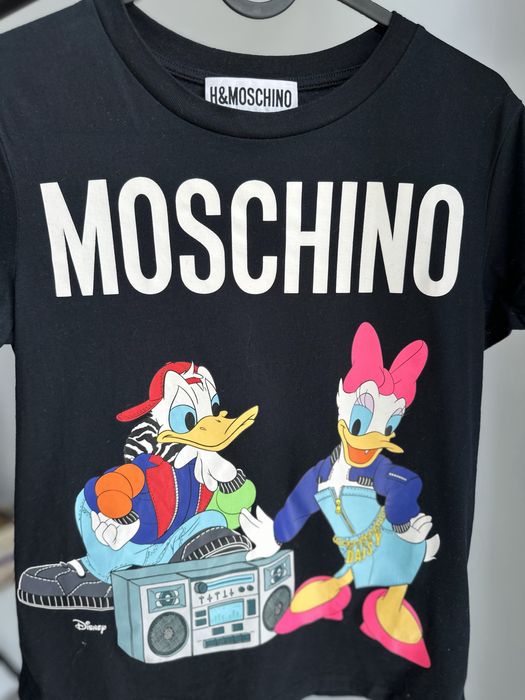 Moschino тениска