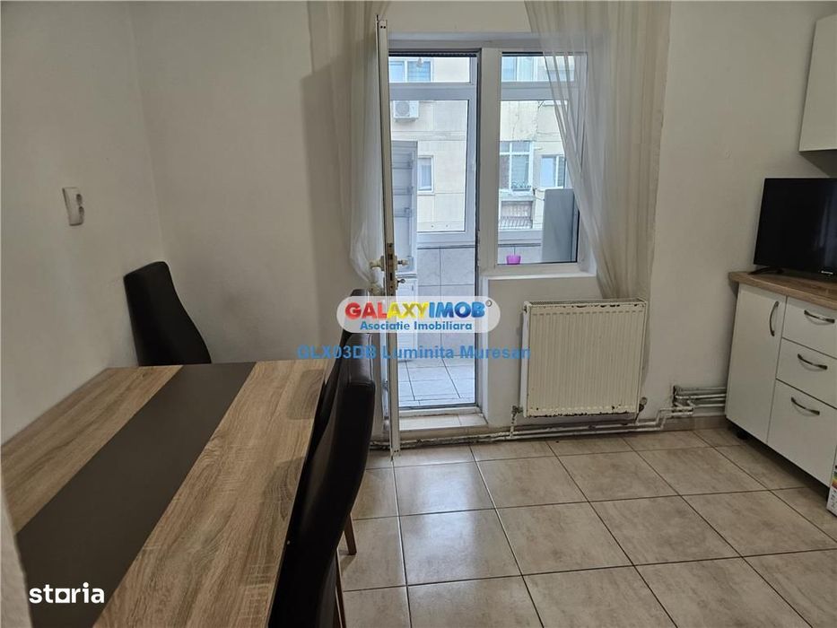 Vanzare apartament 3 camere decomandat Targoviste Micro 12