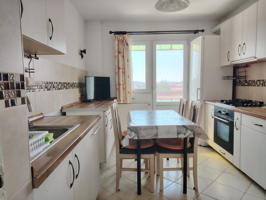 Apartament 4 camere Rogerius str. Transilvaniei, lift