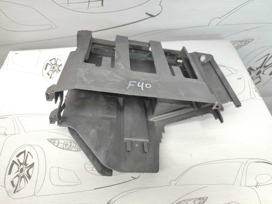 Carcasa Calculator Motor / Suport ECU BMW Seria 1 (F40) Hatchback 2019–2024 / Cod OEM 1290 8581370 (5D2)