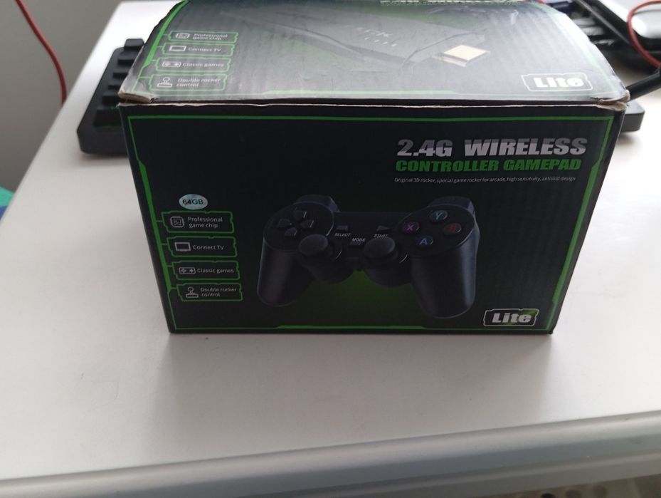 Приставка игровая