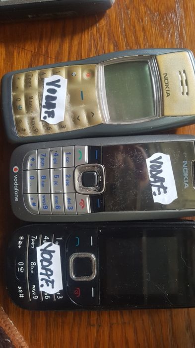 Nokia, telefoane cu butoane