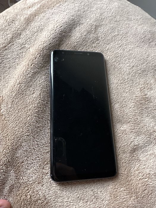 Продам телефон Samsung s9 plus