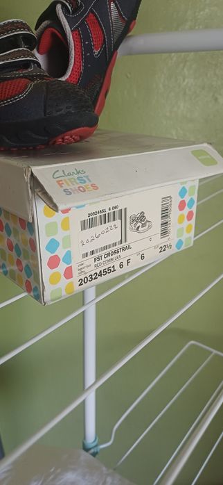 Обувки и маратонки CLARKS