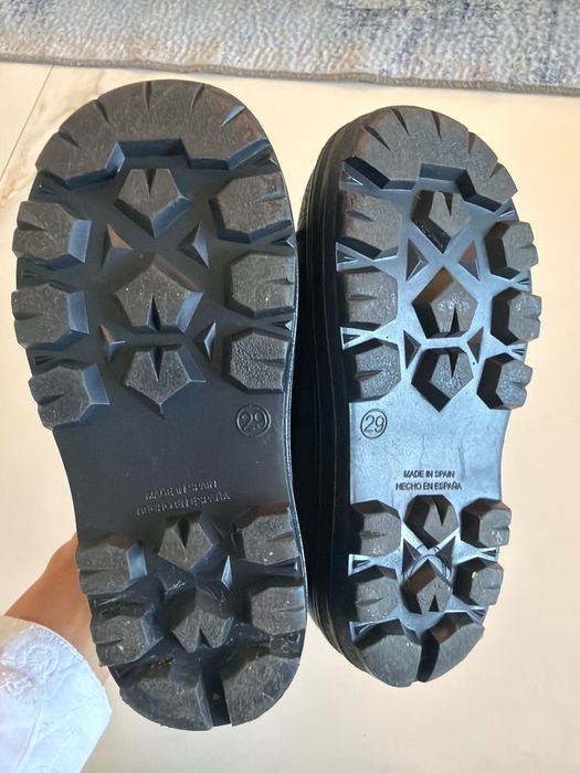 Зимни боти Igor 29 номер, с естествена вълна вътре.