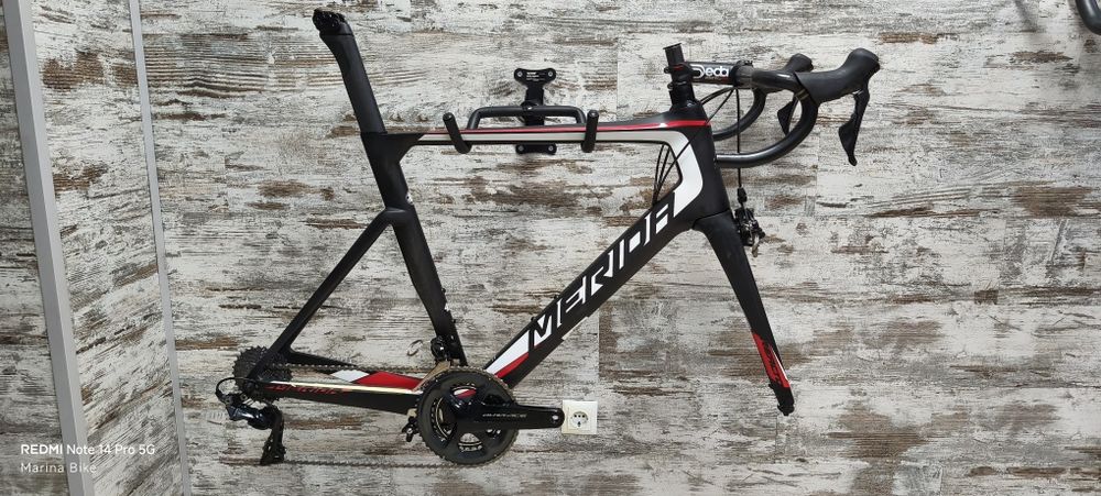 Карбонов шосеен велосипед без капли Merida Reacto Team Dura-Ace | L