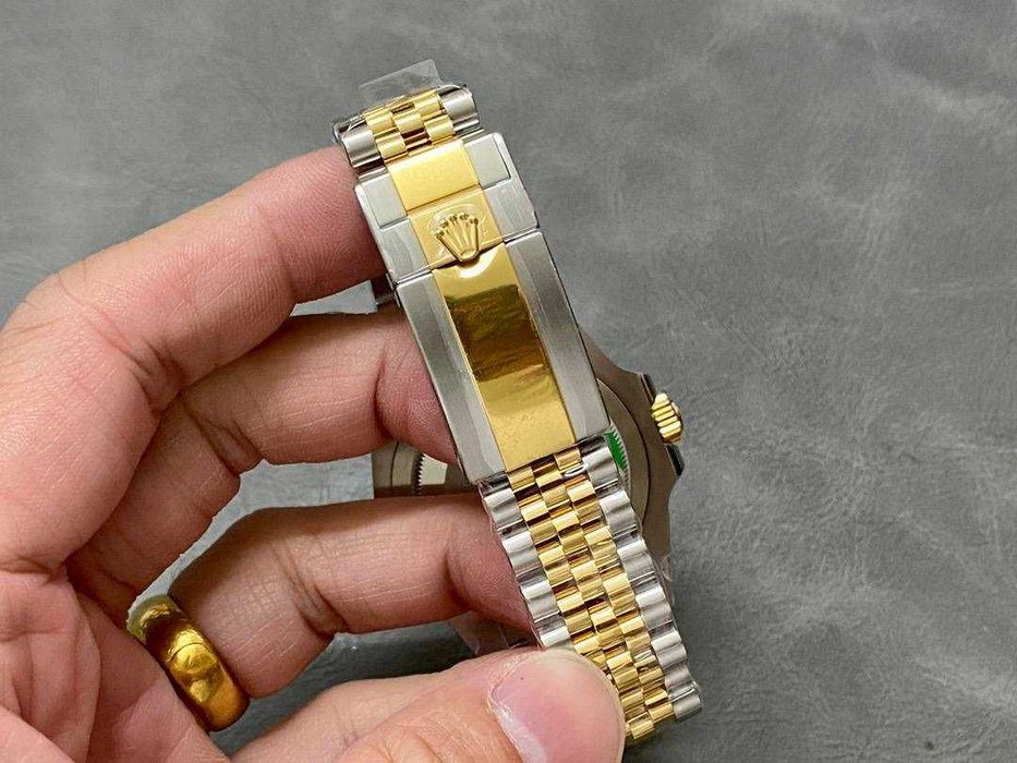 rolex gmt-master двуцветен