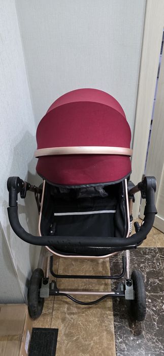 Коляска детская прогулочная