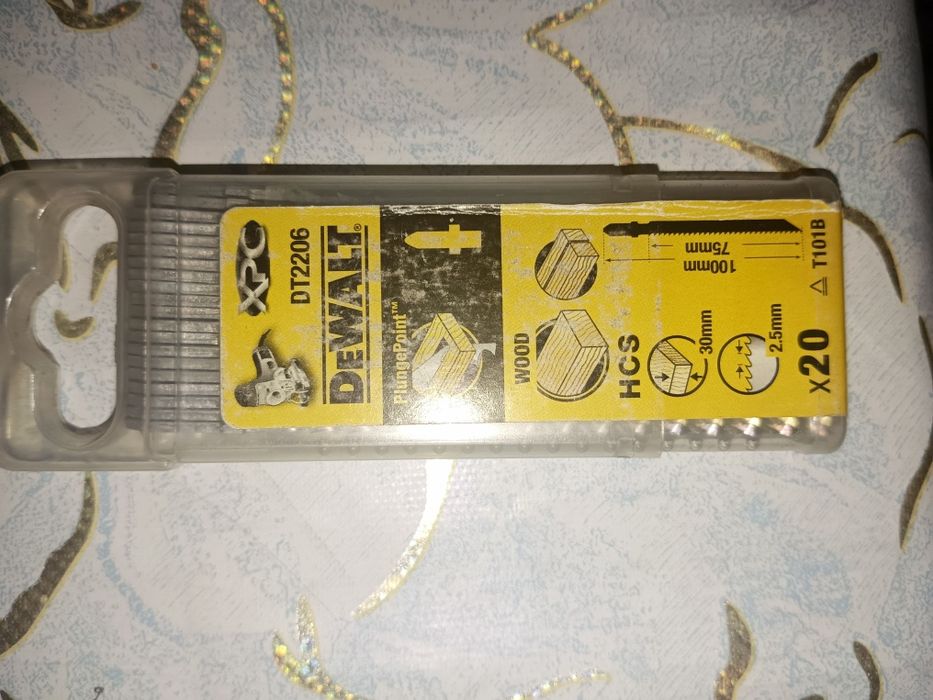 DeWalt пила на лобзик