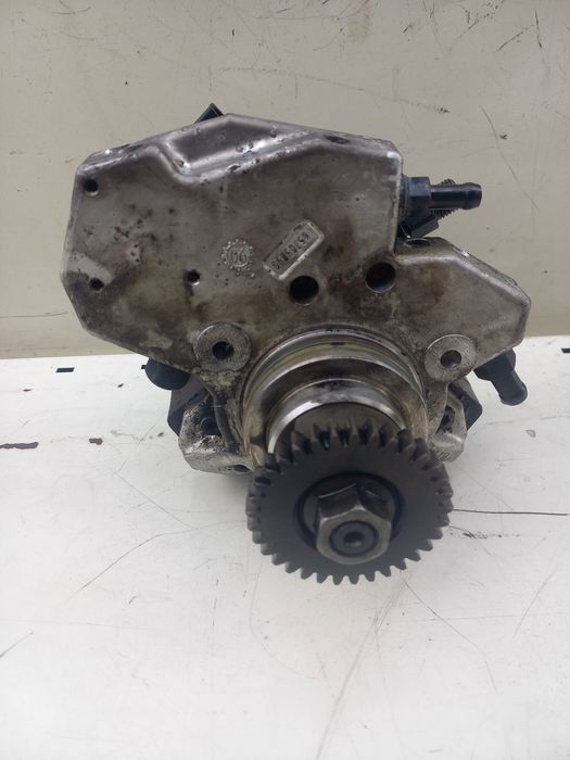 ГНП Mercedes E350cdi OM642