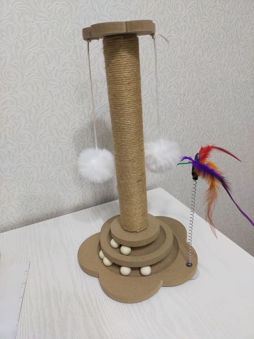 Продам когнеточку новую для котёнка.