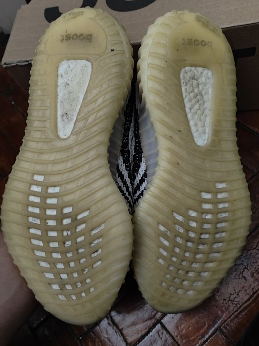 Adidas Yeezy Boost 350 V2 Zebra CP9654 marimea 41.5(26cm)