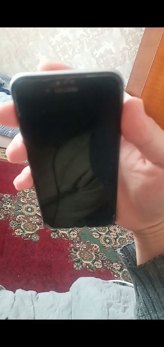 Продам iPhone 6 A1586