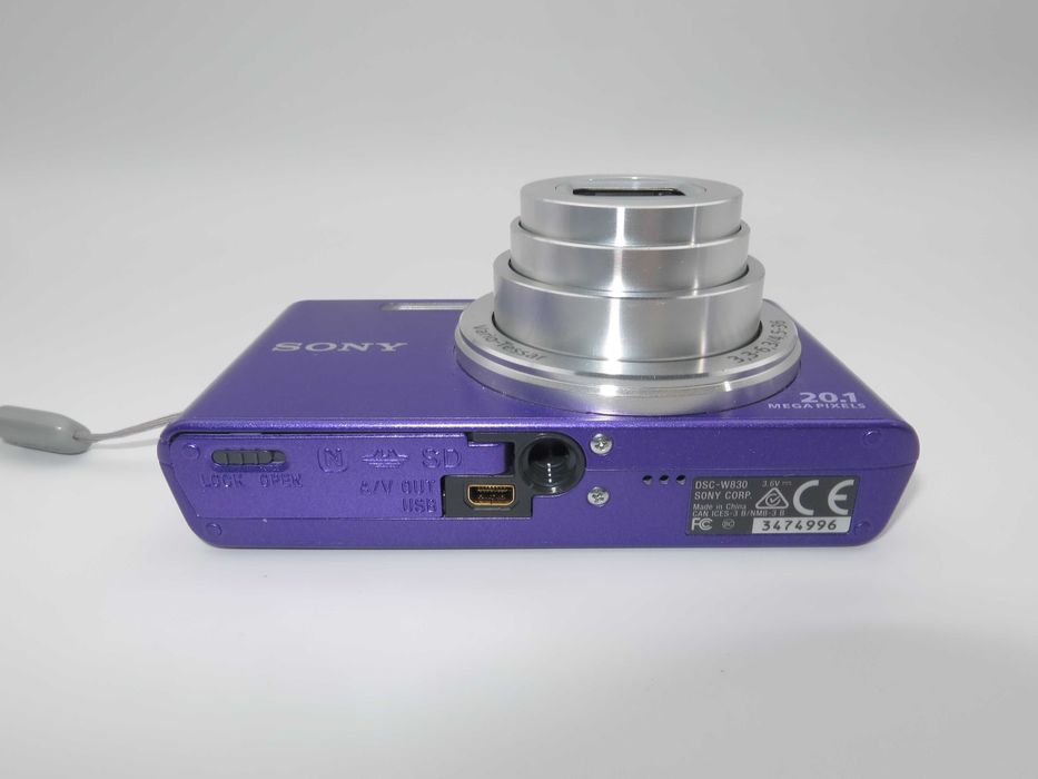 Sony W830 ултра компактен цифров фотоапарат, дигитална камера лилав цвят - 20 MP, работи отлично - като НОВА - пълен комплект