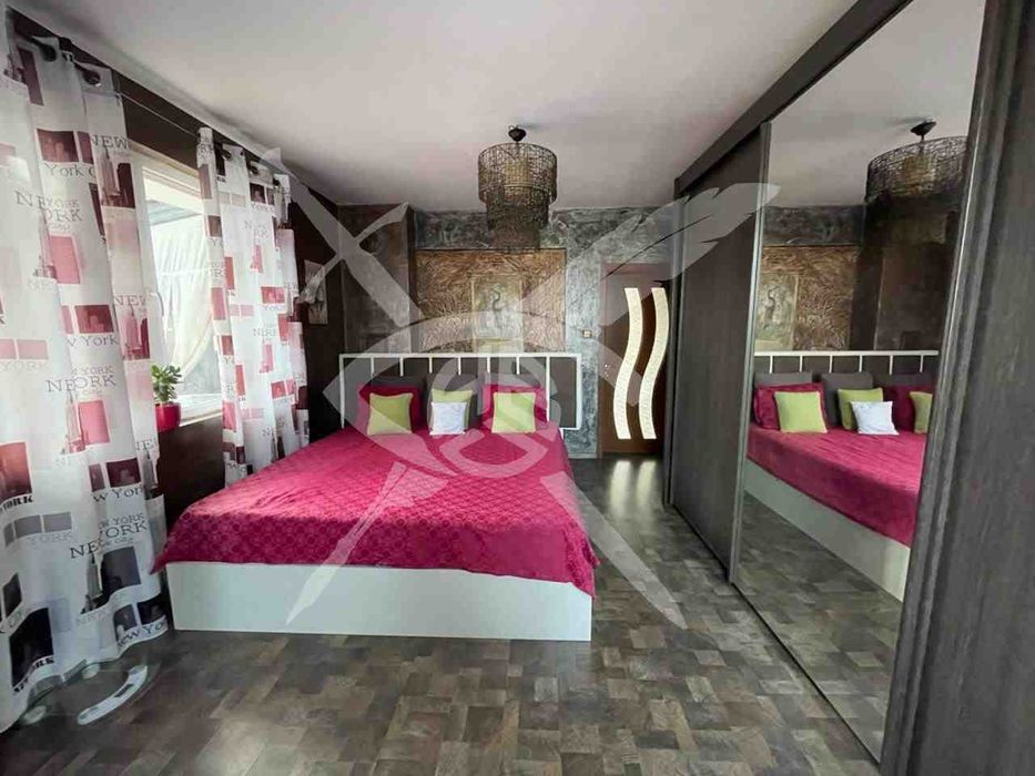 Продава се Къща в с. Твърдица, Област Бургас - 320 кв.м за 383 €/кв.м - Снимка #16