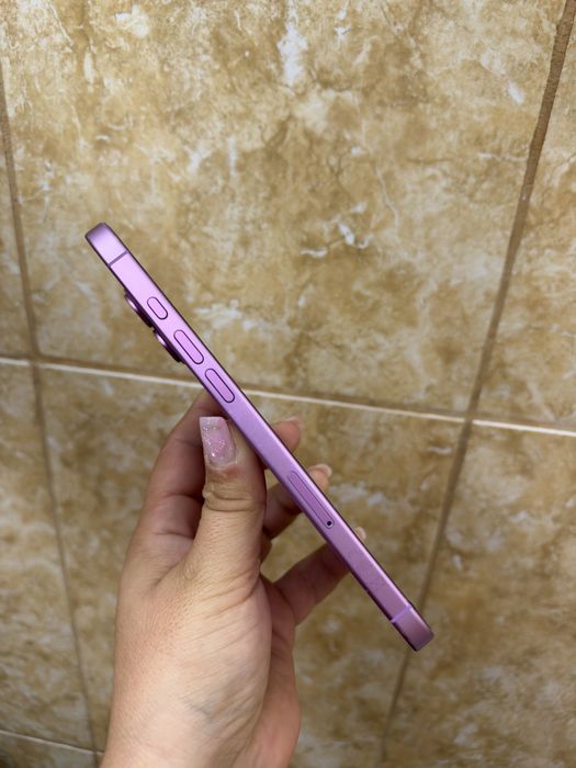 Se vinde Iphone 16 Plus