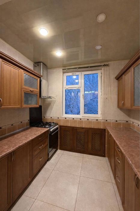 Продается 5-ти ком. квартира, 108м2. Мирзо-Улугбекский район.