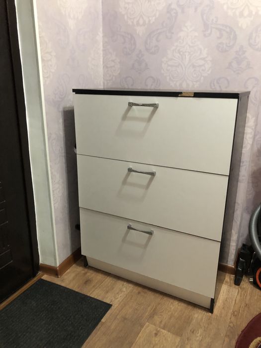 Шкаф для прихожей