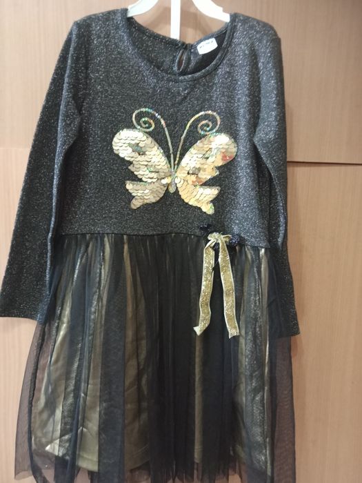 Нарядные детские  платья для праздников