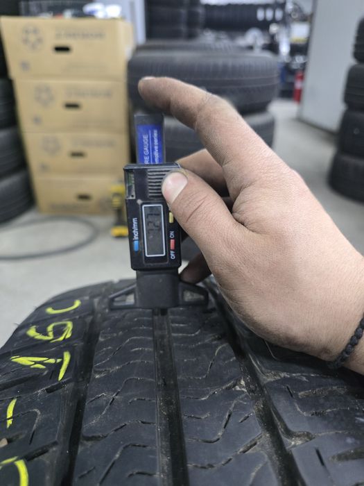 4 Броя Бусови Гуми 225/75/16C Michelin 2x7,2mm 2x6mm 23dot