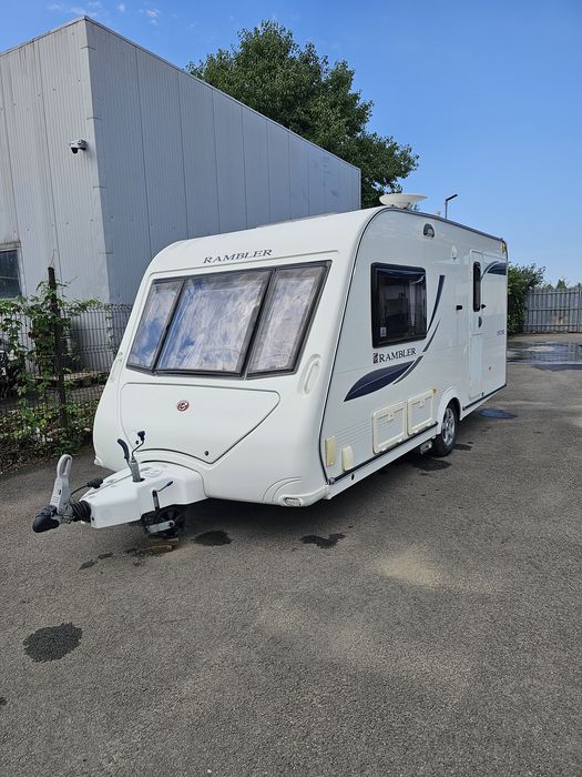 Rulota Elddis Avante 2011