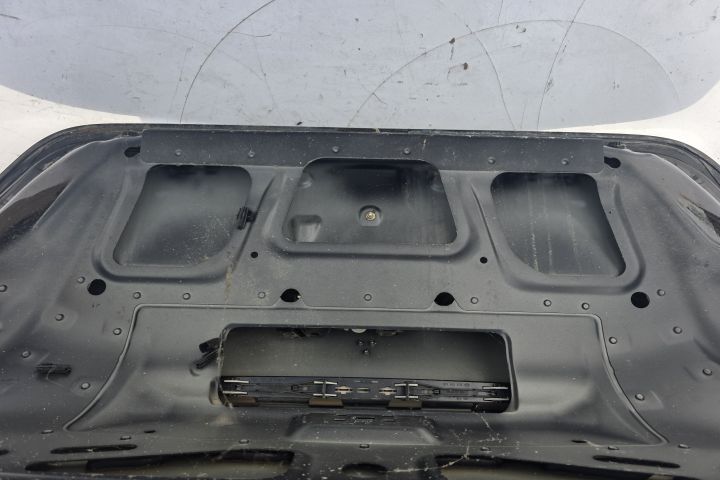 Haion Hayon Capota Portbagaj Mercedes-Benz E-Class W211